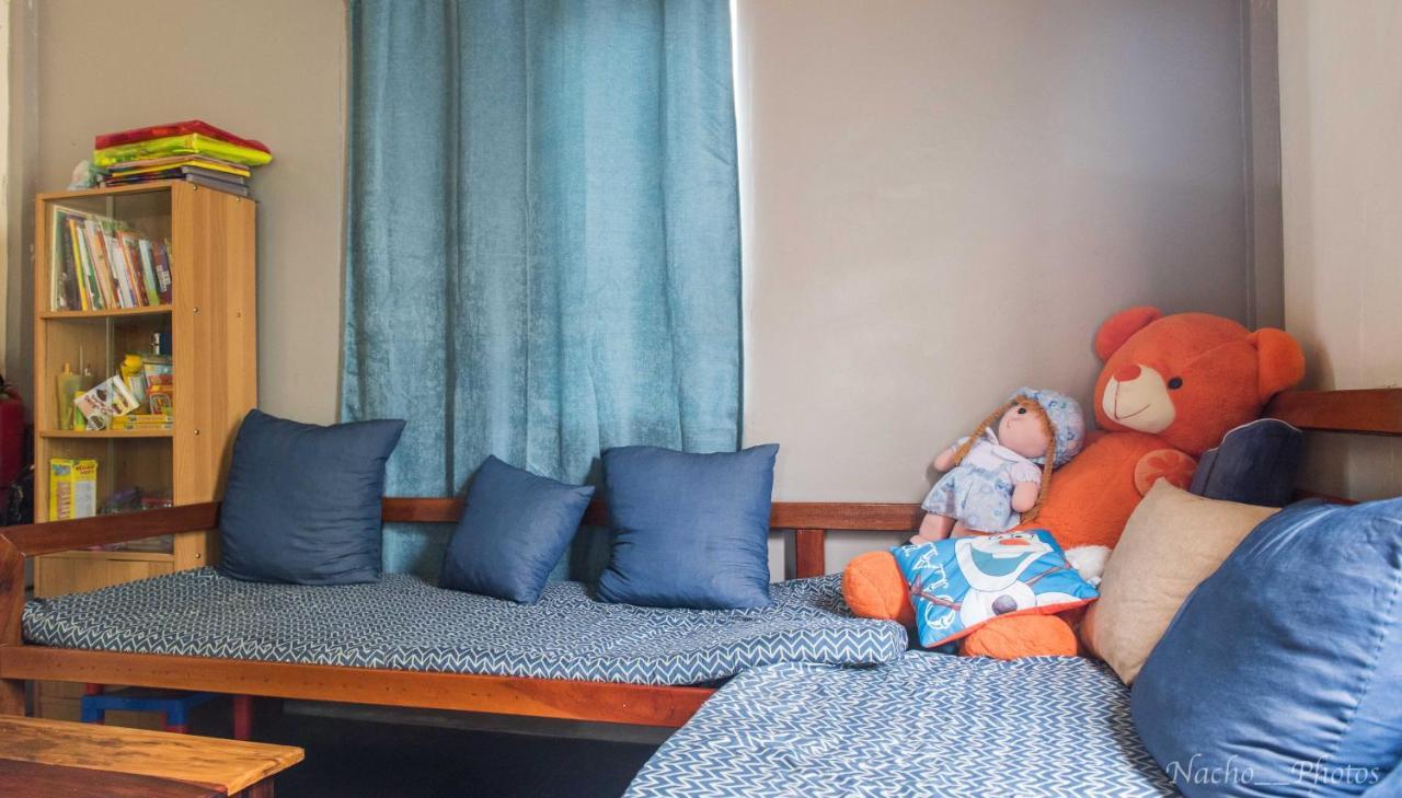 Footprints Homestay (Adults Only) Генерал-Луна Экстерьер фото