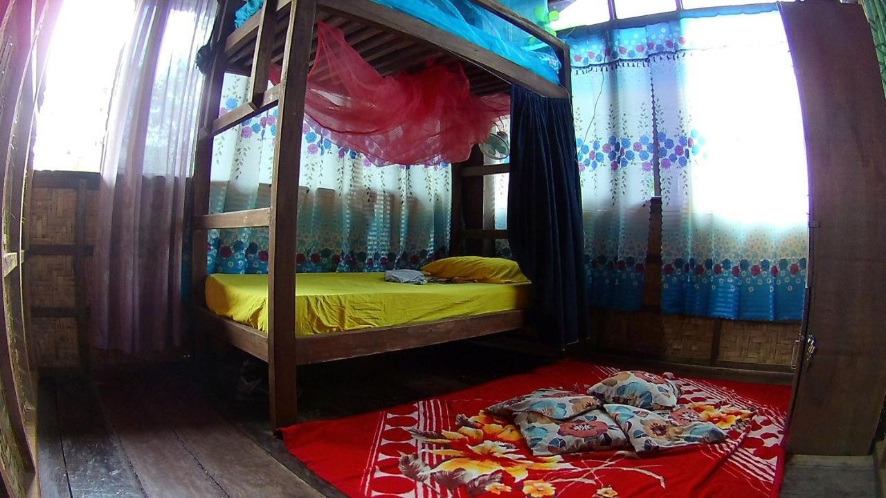 Footprints Homestay (Adults Only) Генерал-Луна Экстерьер фото
